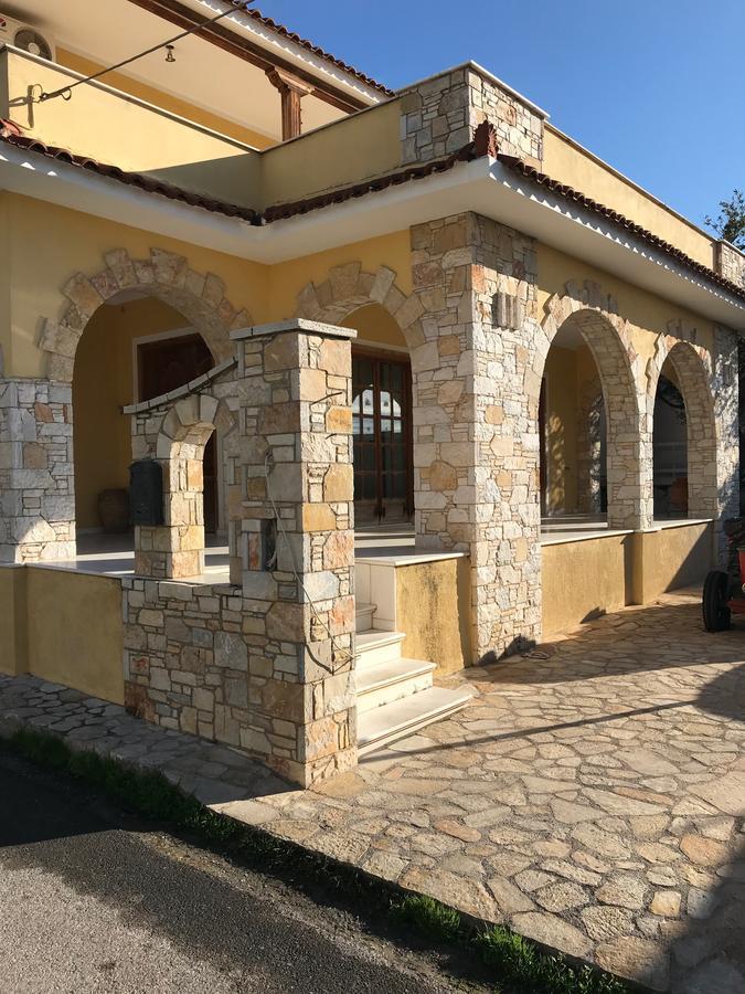 Lepa Kuca Hotel Spáta Exterior foto